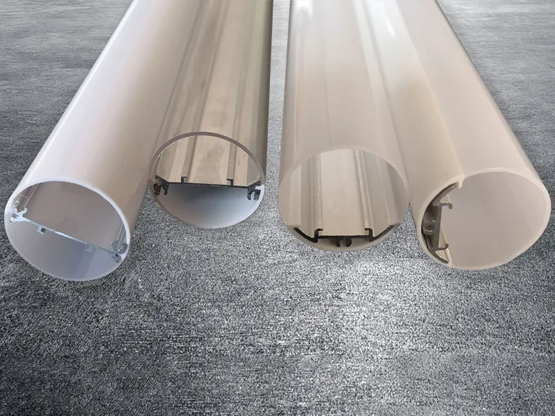 Alloggiamento del tubo LED